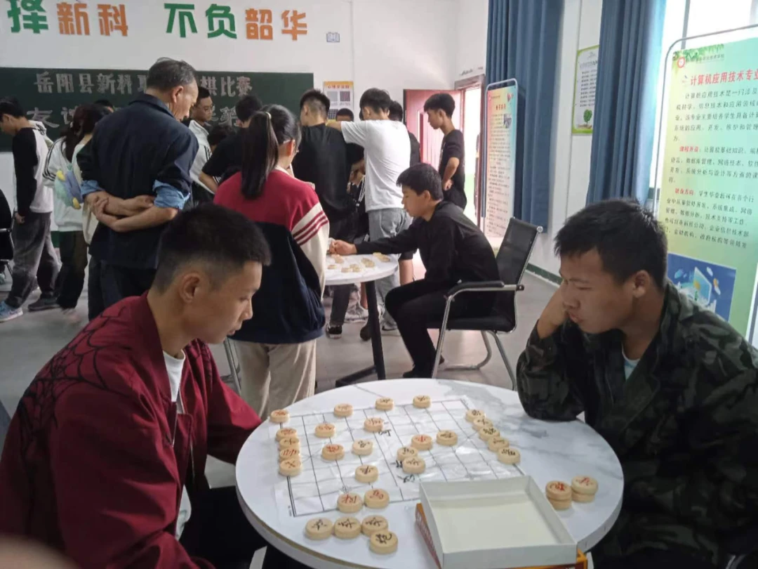 职业球员如何通过联赛提升竞技水平_1